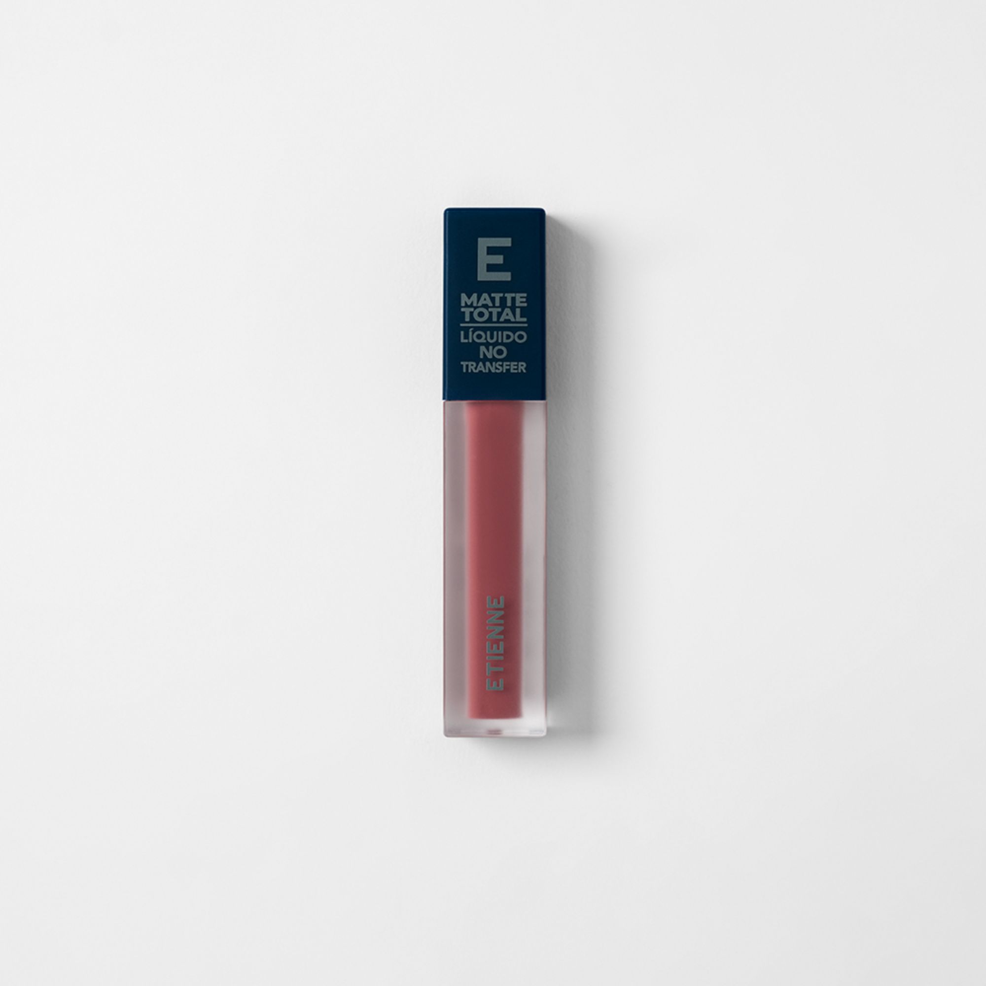 LABIAL LÍQUIDO INSTRANSFERIBLE MATTE TOTAL 01