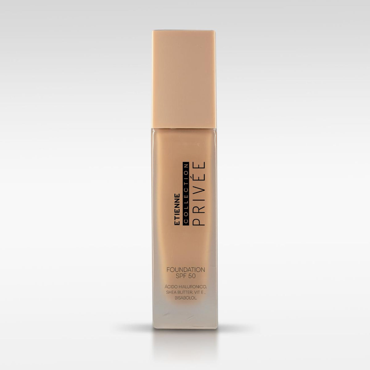 Privee Foundation SPF 50 Lumiere 01 con Acido Hialuronico y Vitamina E
