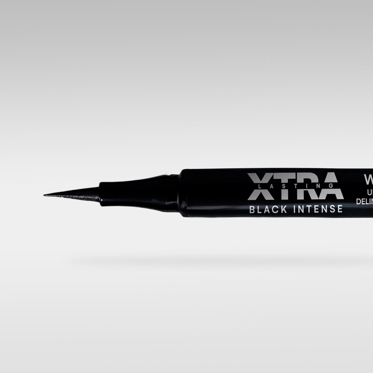 Etienne Delineador De Ojos Xtra  Black Intense